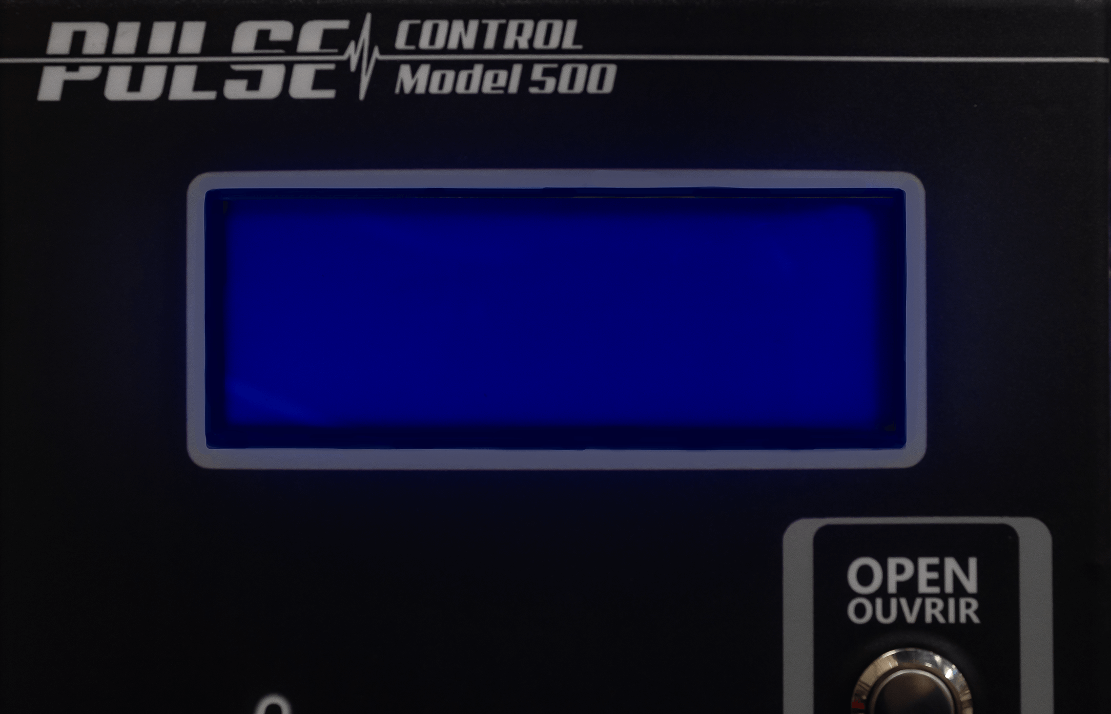 PULSE 500 Series: No Display on the LCD Panel